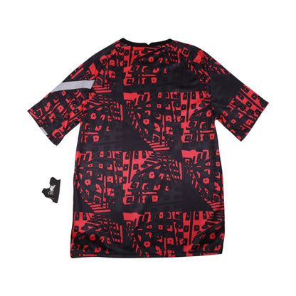 Back view of 2020/21 Liverpool Nike training shirt showing white sleeve stripe