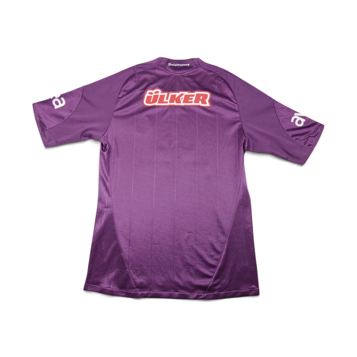 Back view of purple Galatasaray third shirt showing Ülker sponsor print
