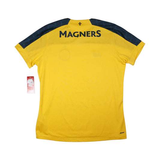 2019/20 Celtic away shirt back, showing Magners sponsor and navy sleeve panels