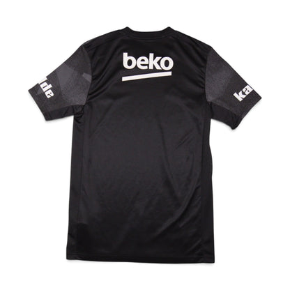 2019/20 Besiktas away shirt back view with Beko sponsor printed across the shoulders