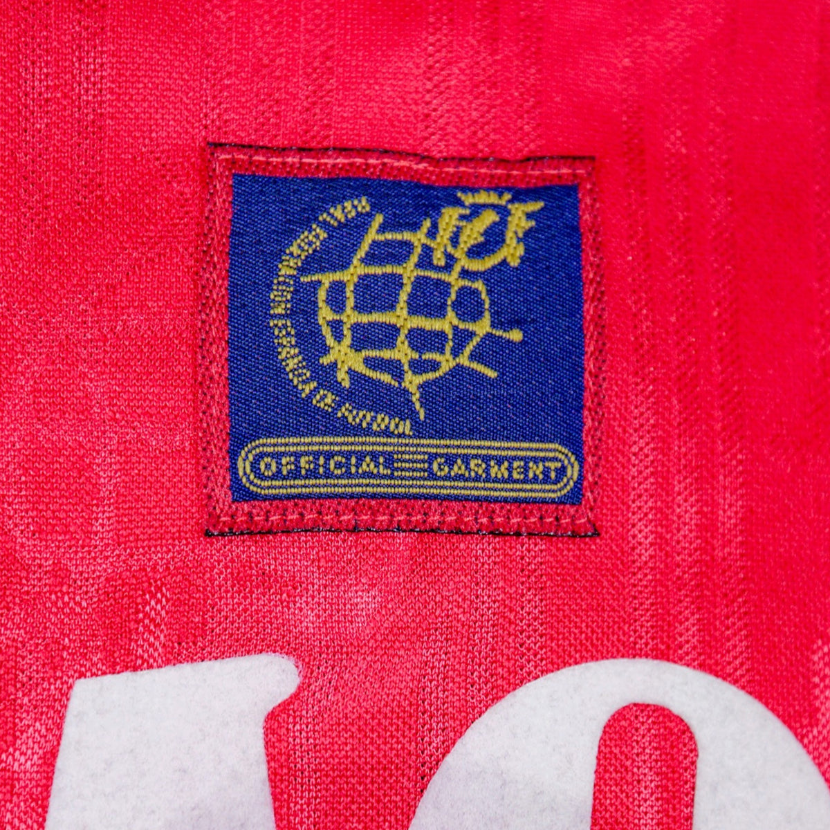 Federacion Espanola De Futbol woven label inside the shirt