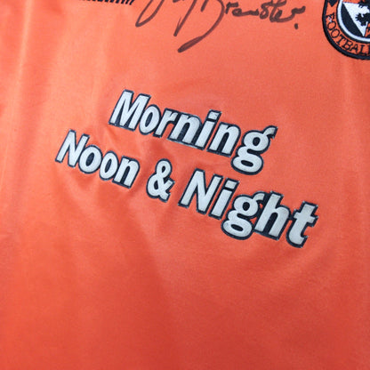 Close-up of the Morning Noon & Night sponsor on the Dundee United shirt
