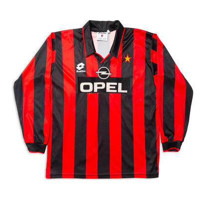 1993/94 AC Milan home shirt, size Kids 3XL - photo 1 of 4