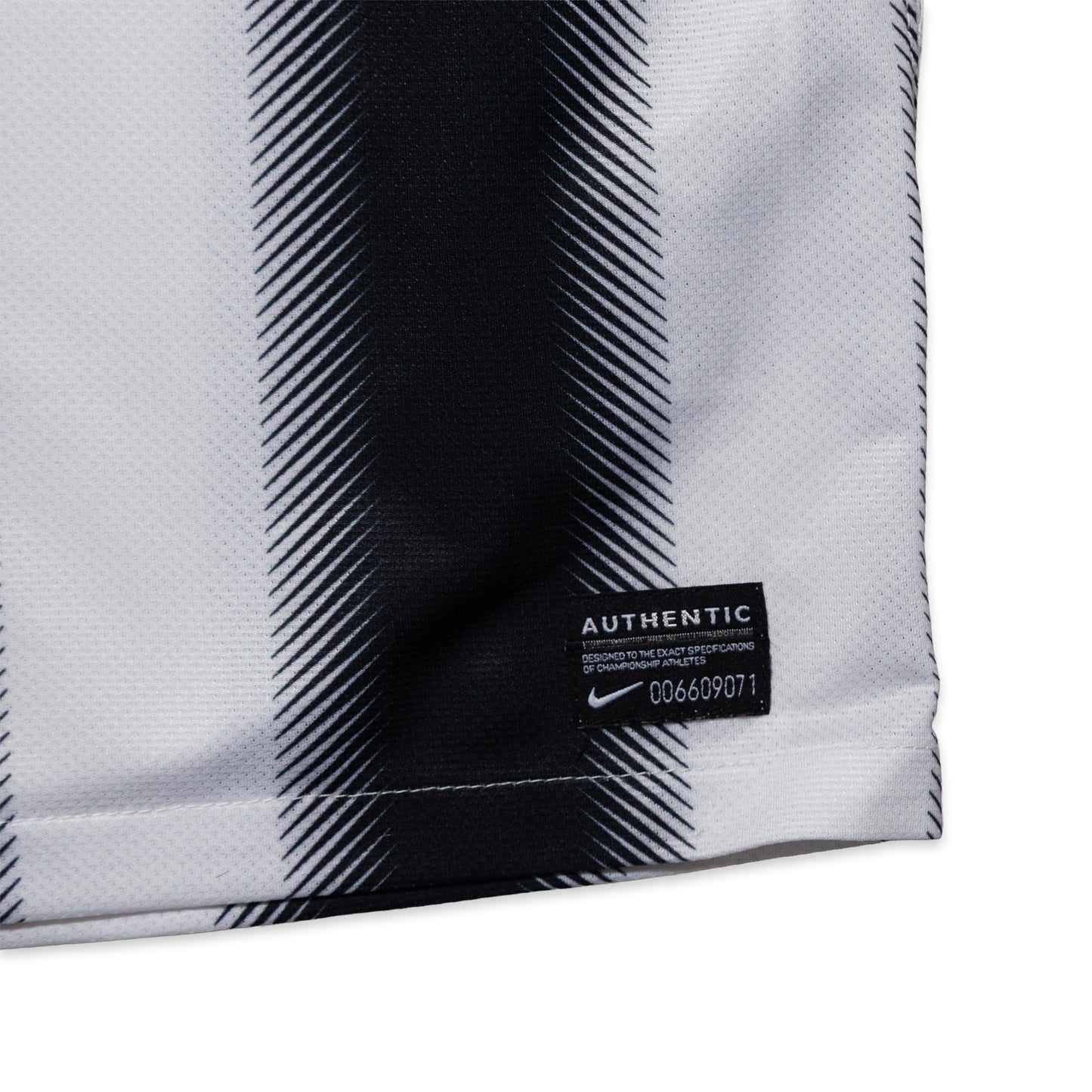 2011/12 Juventus Home Shirt Del Piero #10 (M)