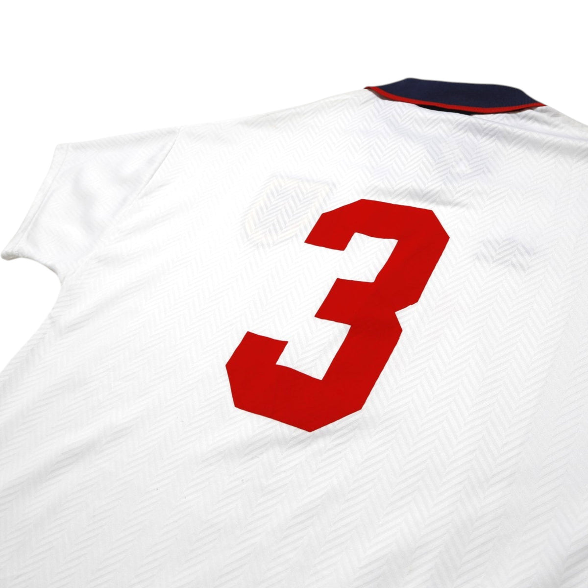 Close-up of number 3 on England 1993-95 home shirt back